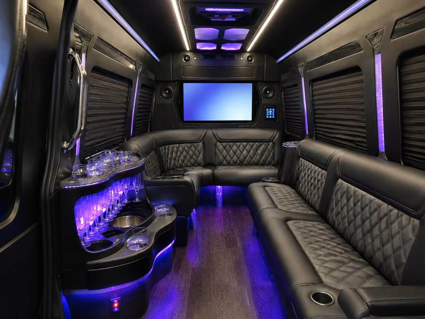 coachbusfremont com is the smarter way to book corporate transportation in fremont